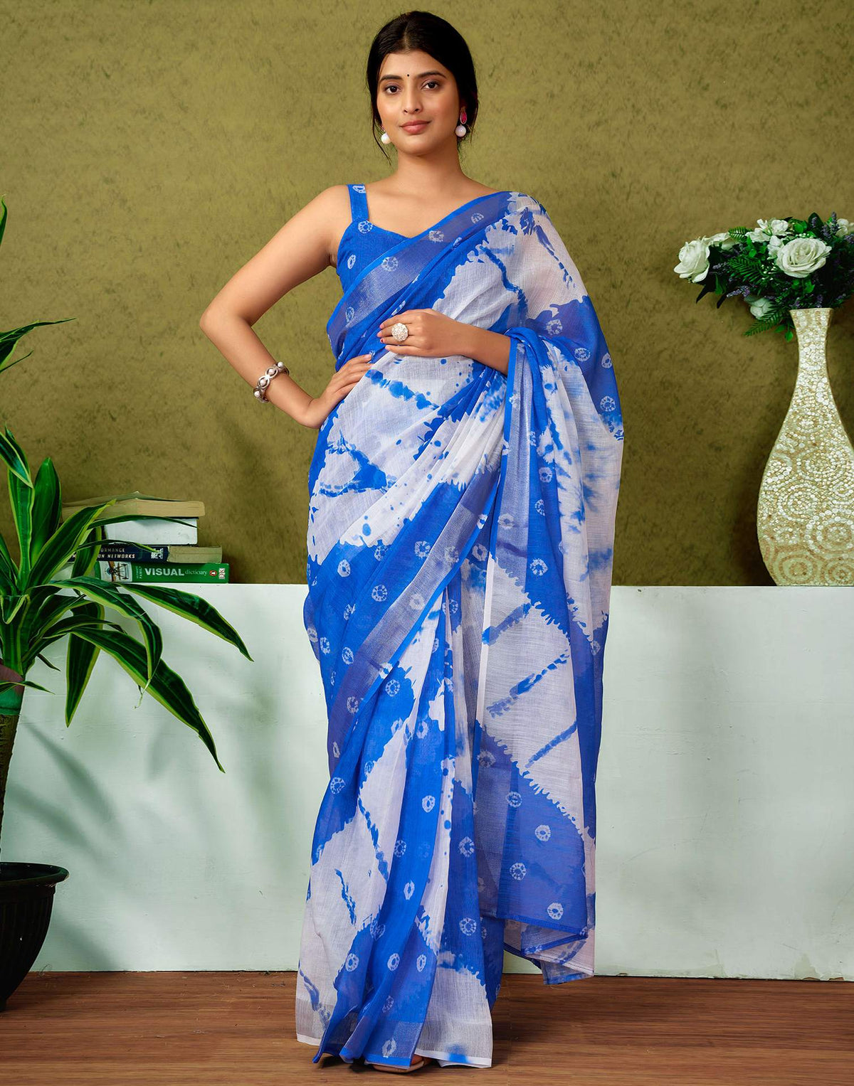 Ready To Wear Dark Blue Linen Dyed Printed Saree