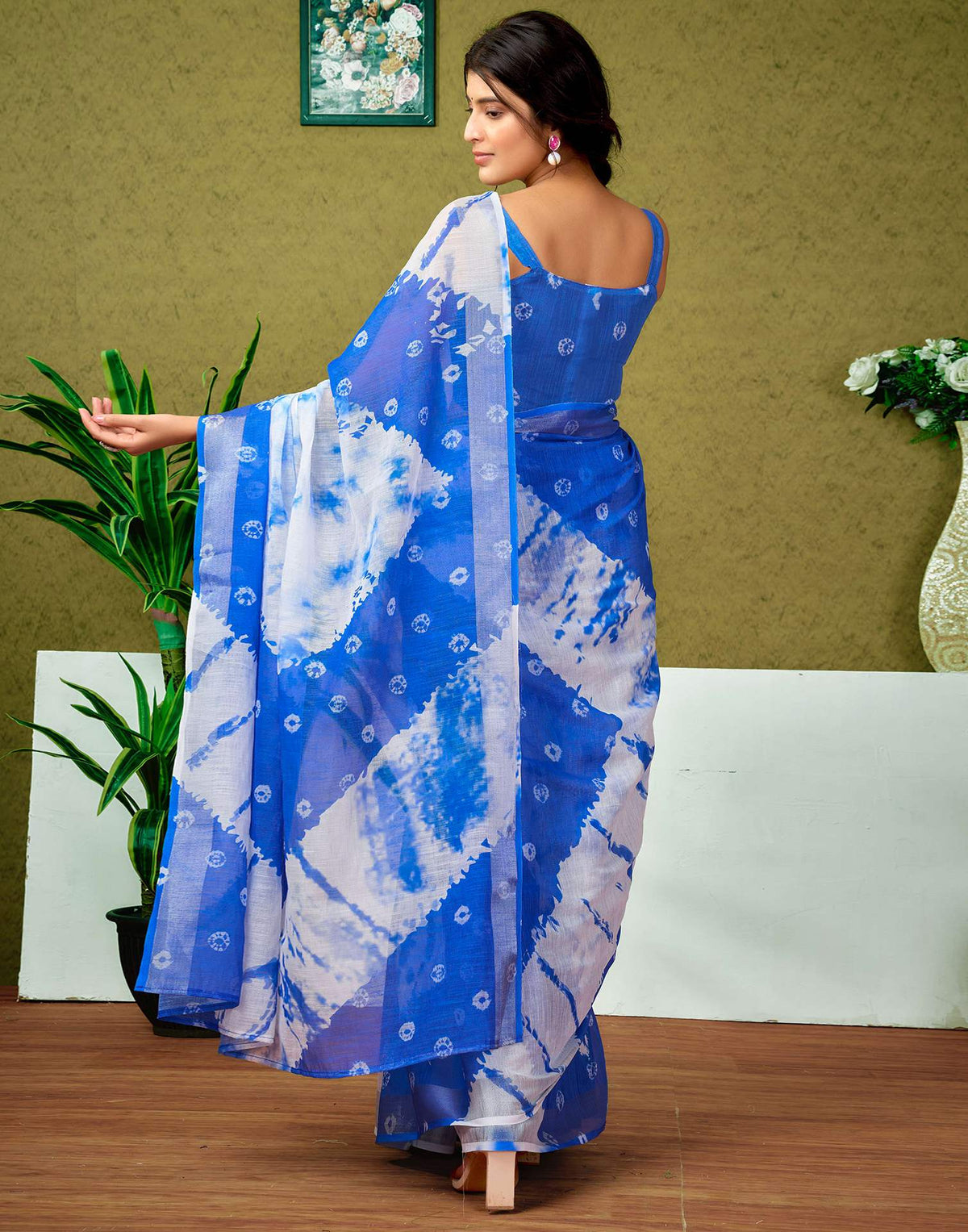 Ready To Wear Dark Blue Linen Dyed Printed Saree