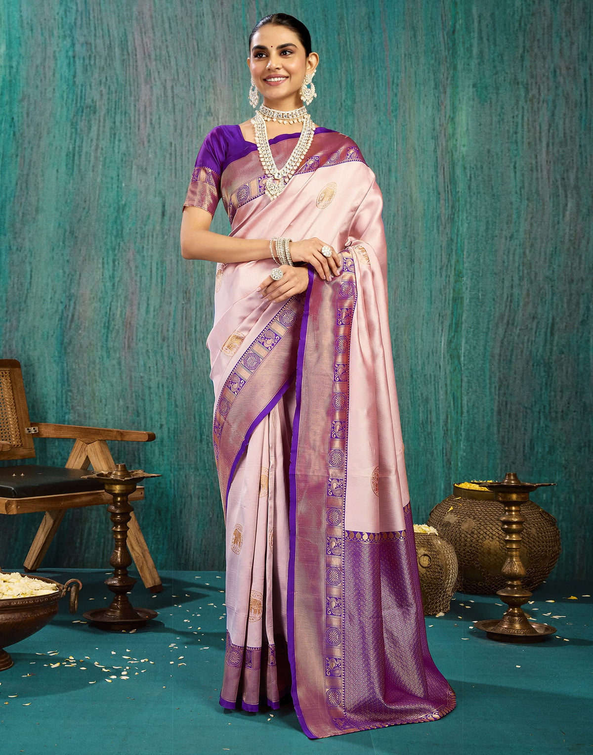 Pink Silk Woven Kanjivaram Saree