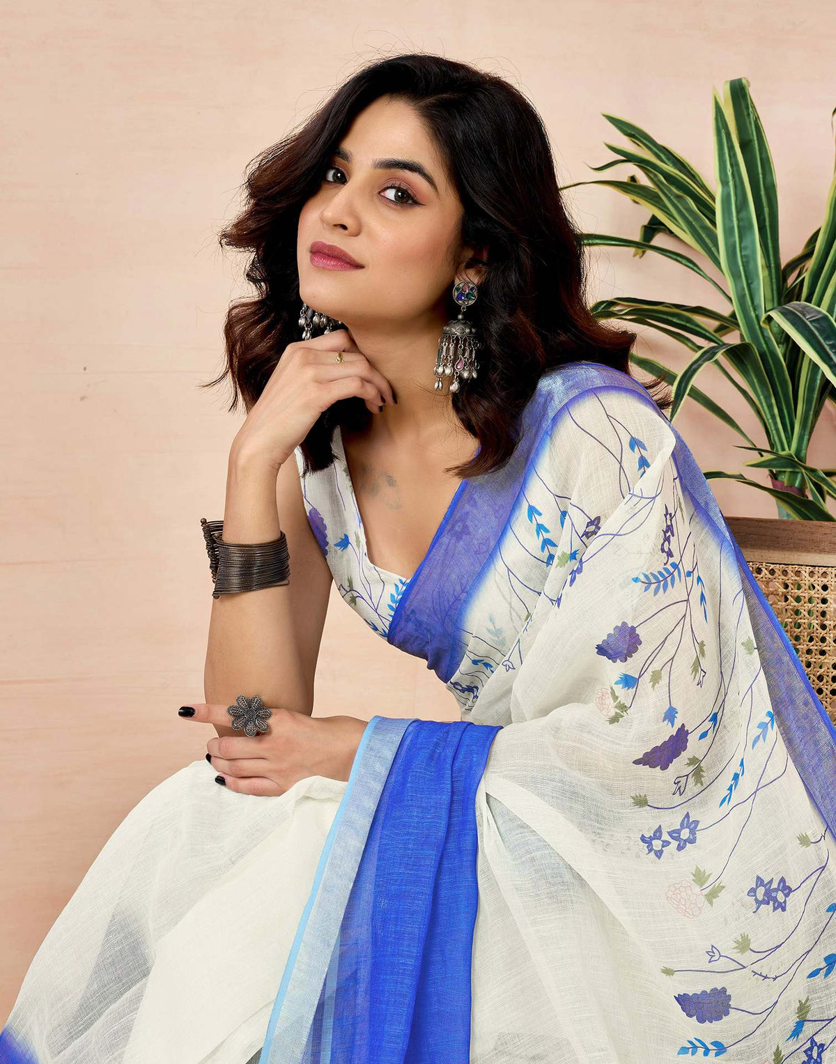 Ready to Wear White Linen Zari Floral Printed Saree