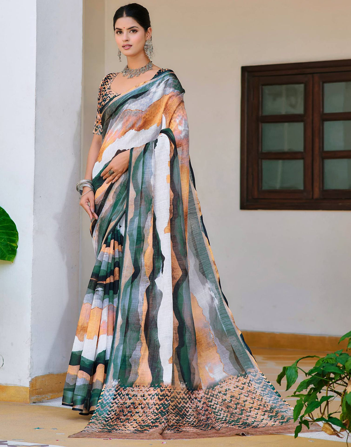 White Cotton Linen Printed Saree