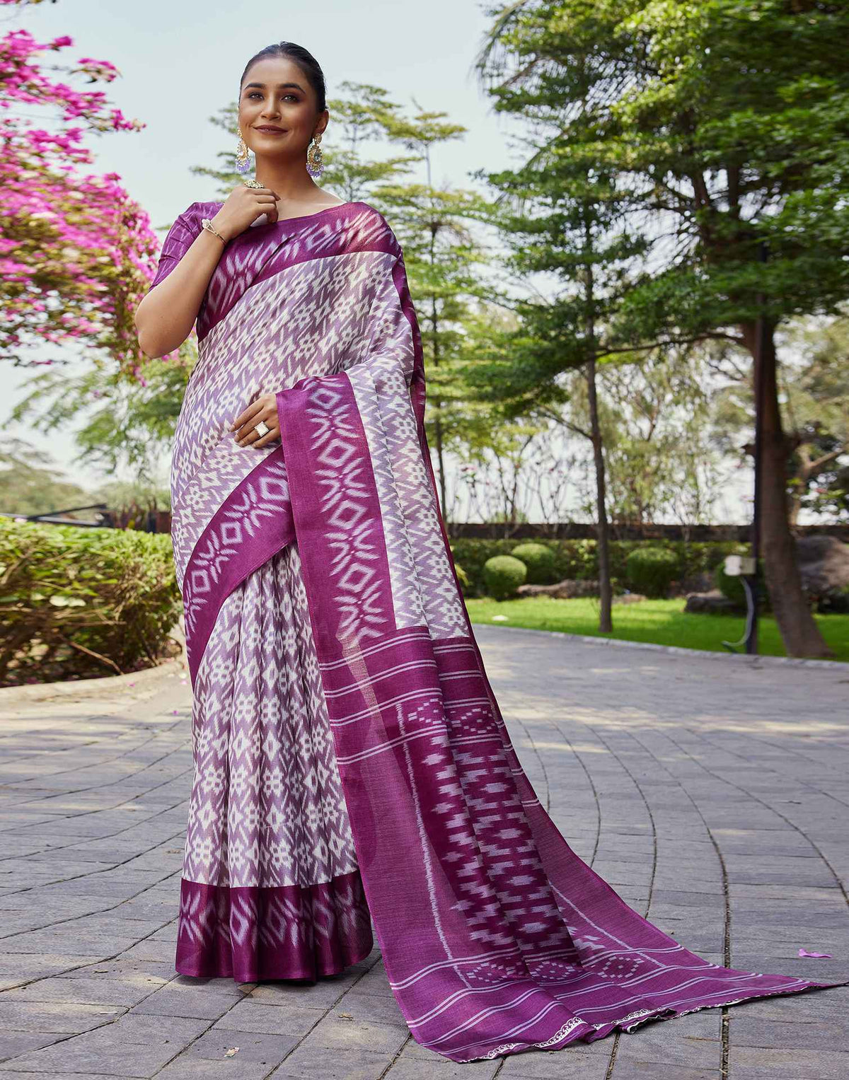 Mauve Cotton Blend Ikkat Printed Saree