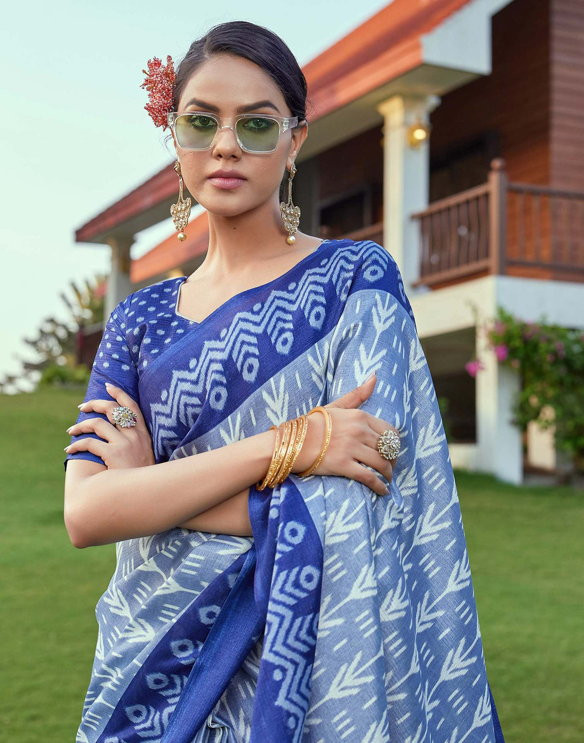 Dark Blue Cotton Blend Ikkat Printed Saree