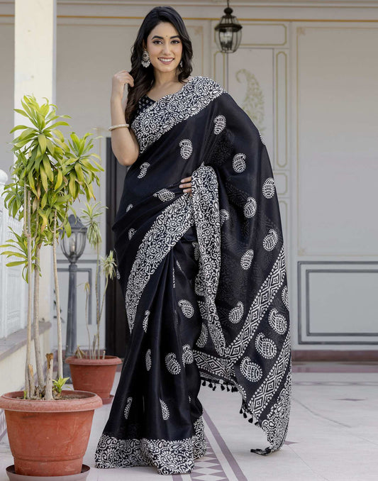 Black Cotton Blend Printed Saree