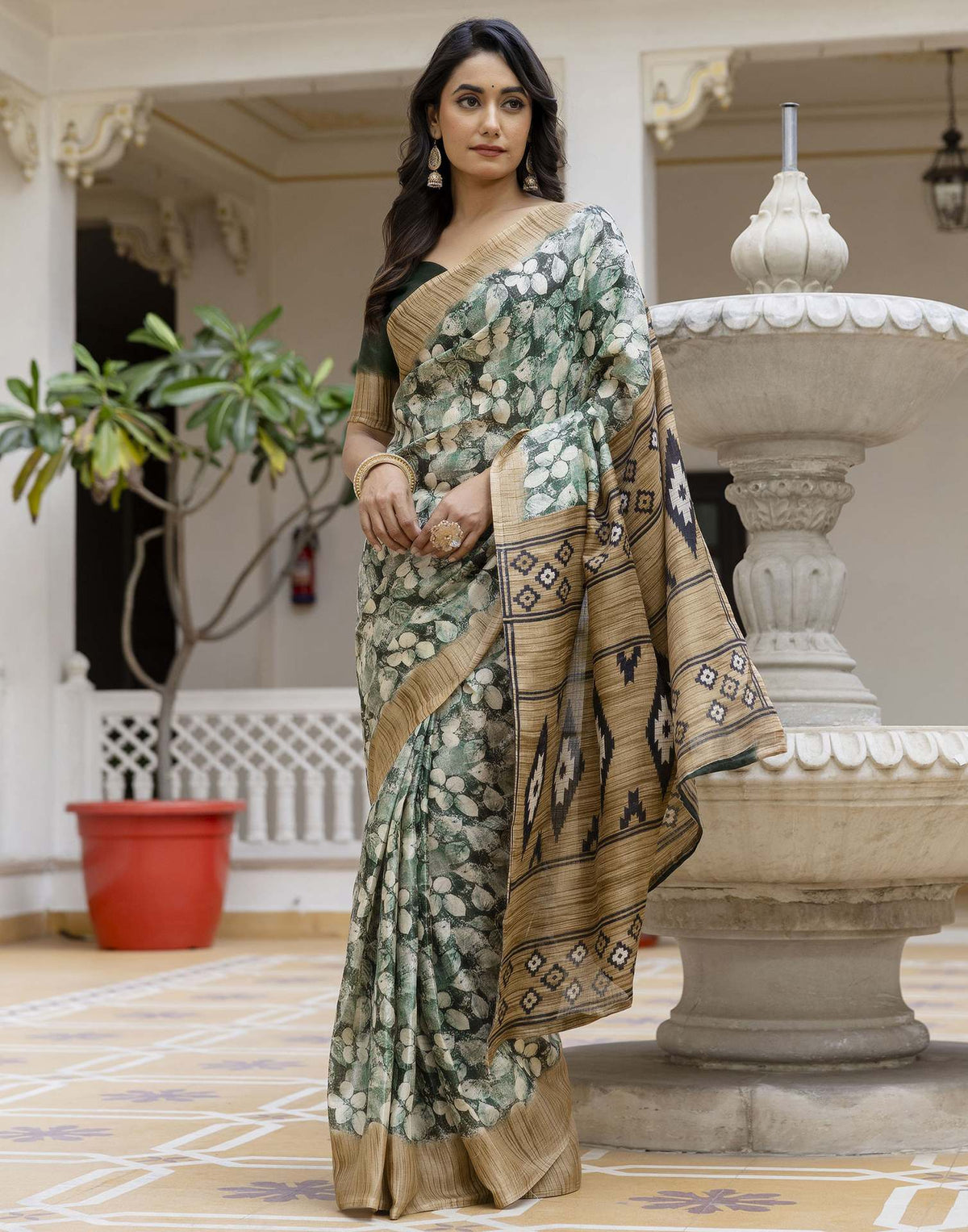 Dark Green Cotton Blend Printed Saree