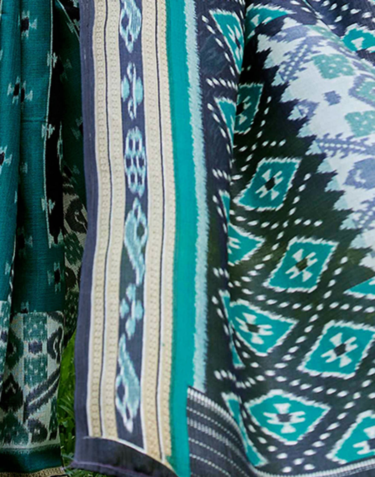 Teal Green Cotton Blend Printed Saree