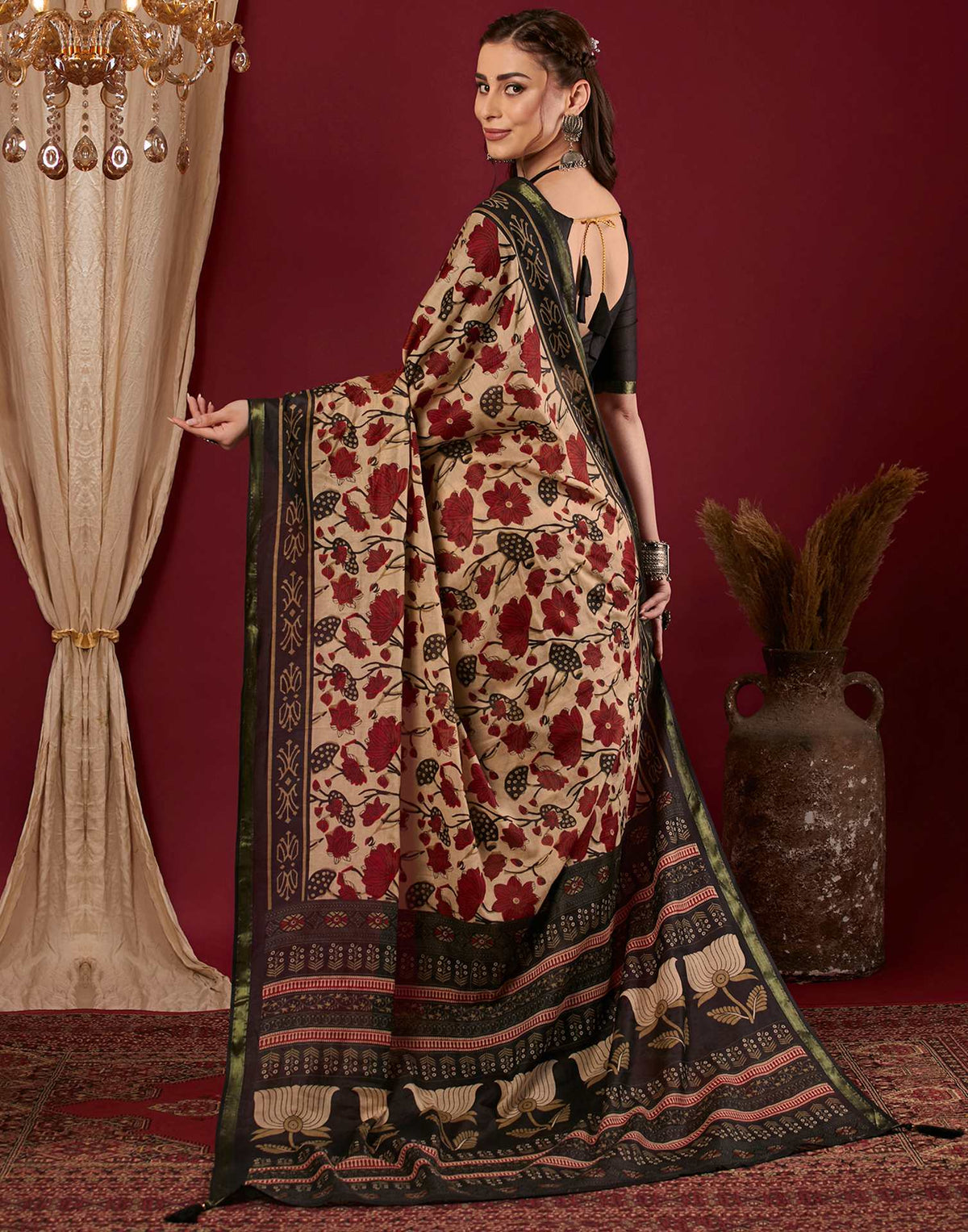 Black Pure Cotton Floral Printed Saree