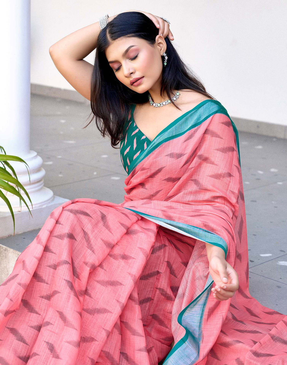Pink Linen Ikkat Printed Saree