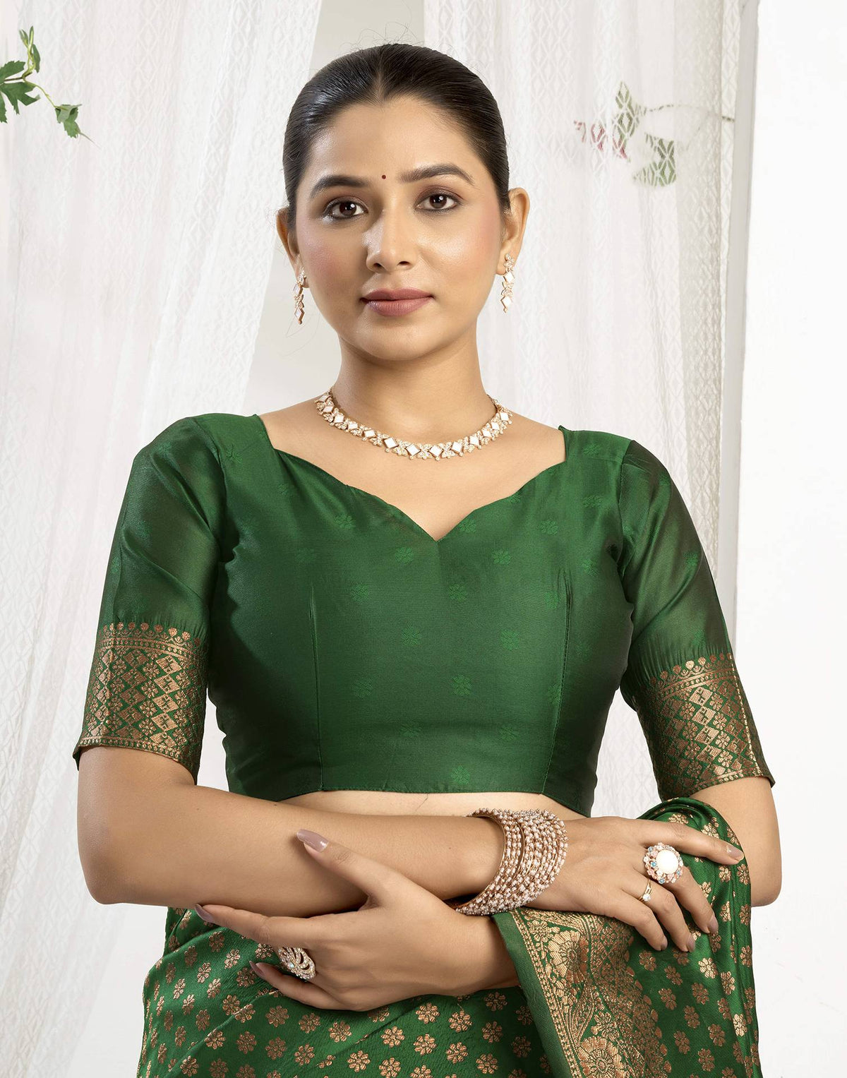 Royal Green Silk Woven Banarasi Saree