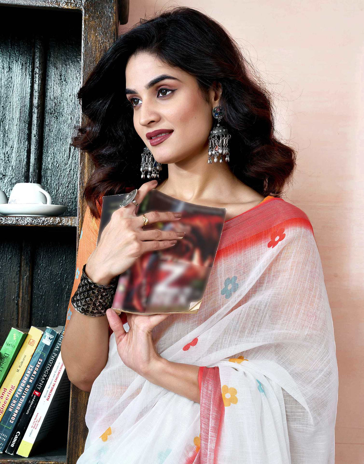 Ready to Wear White Linen Printed Saree With Pocket