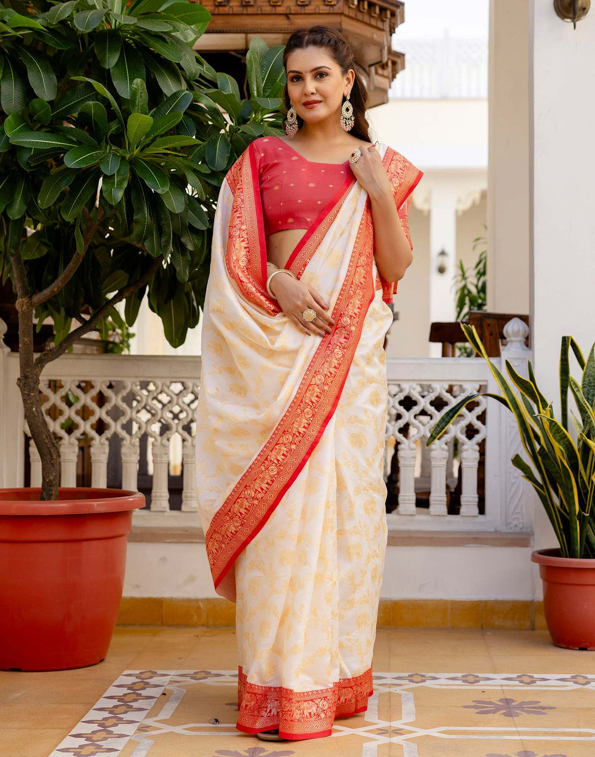 Off White Silk Woven Banarasi Saree