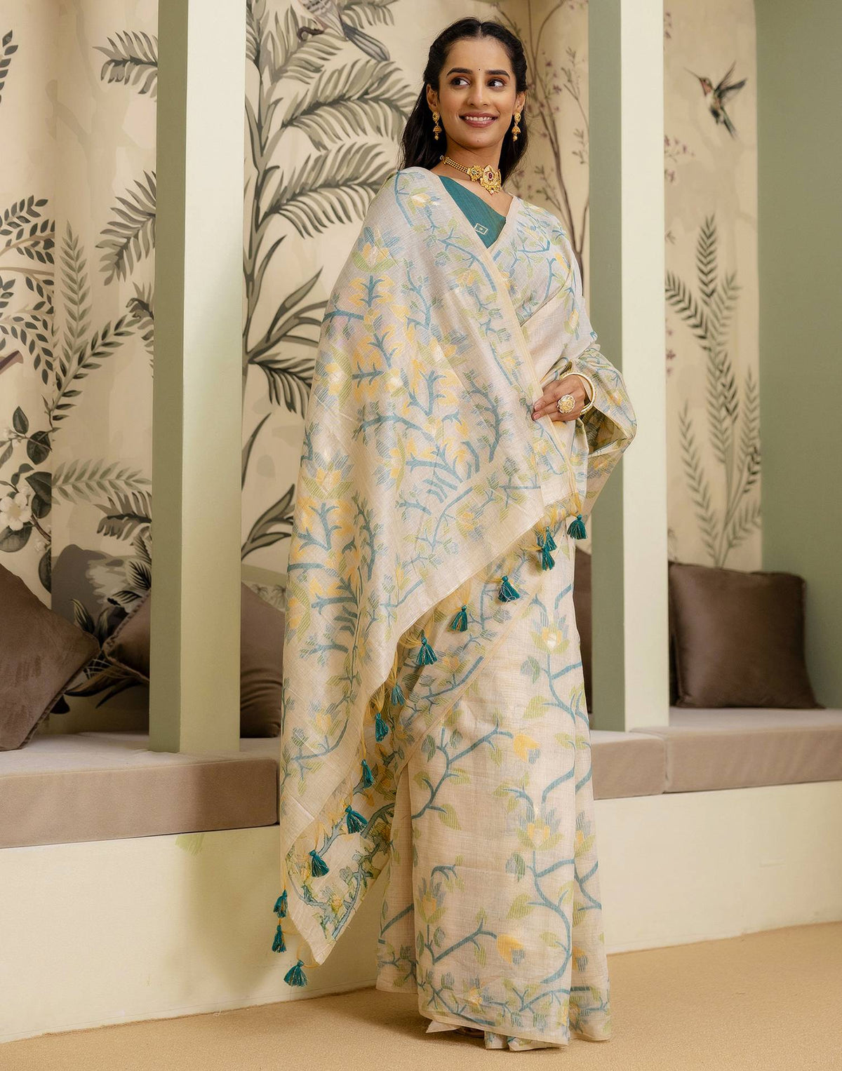 Beige Cotton Woven Saree