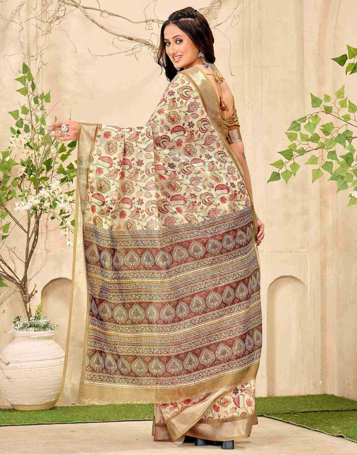 Beige Cotton Printed Saree